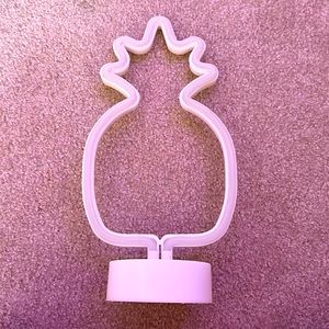 Pineapple LED Light with battery powered stand